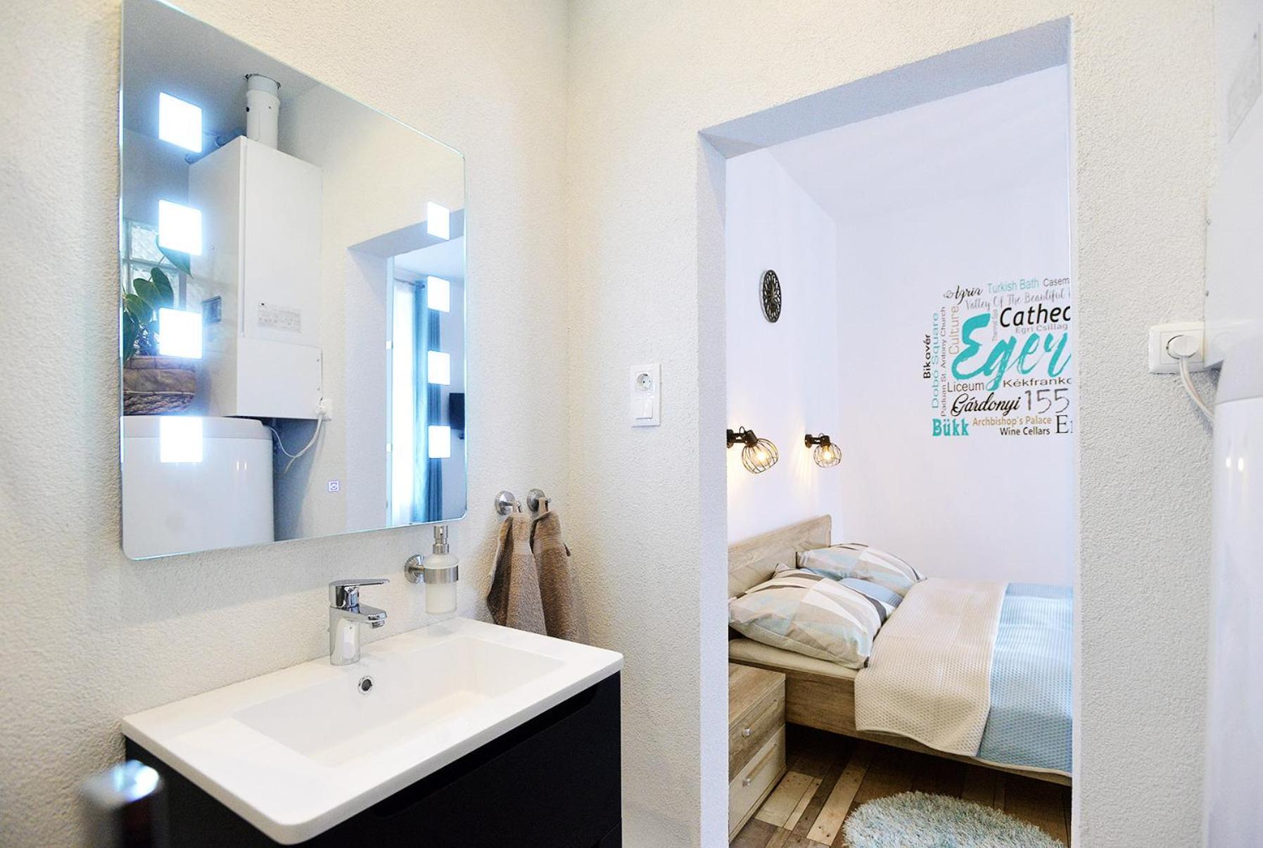 Nobilis Apartman Егер Екстериор снимка